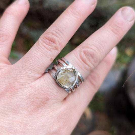 RUTILATED QUARTZ INTERTWINED RING