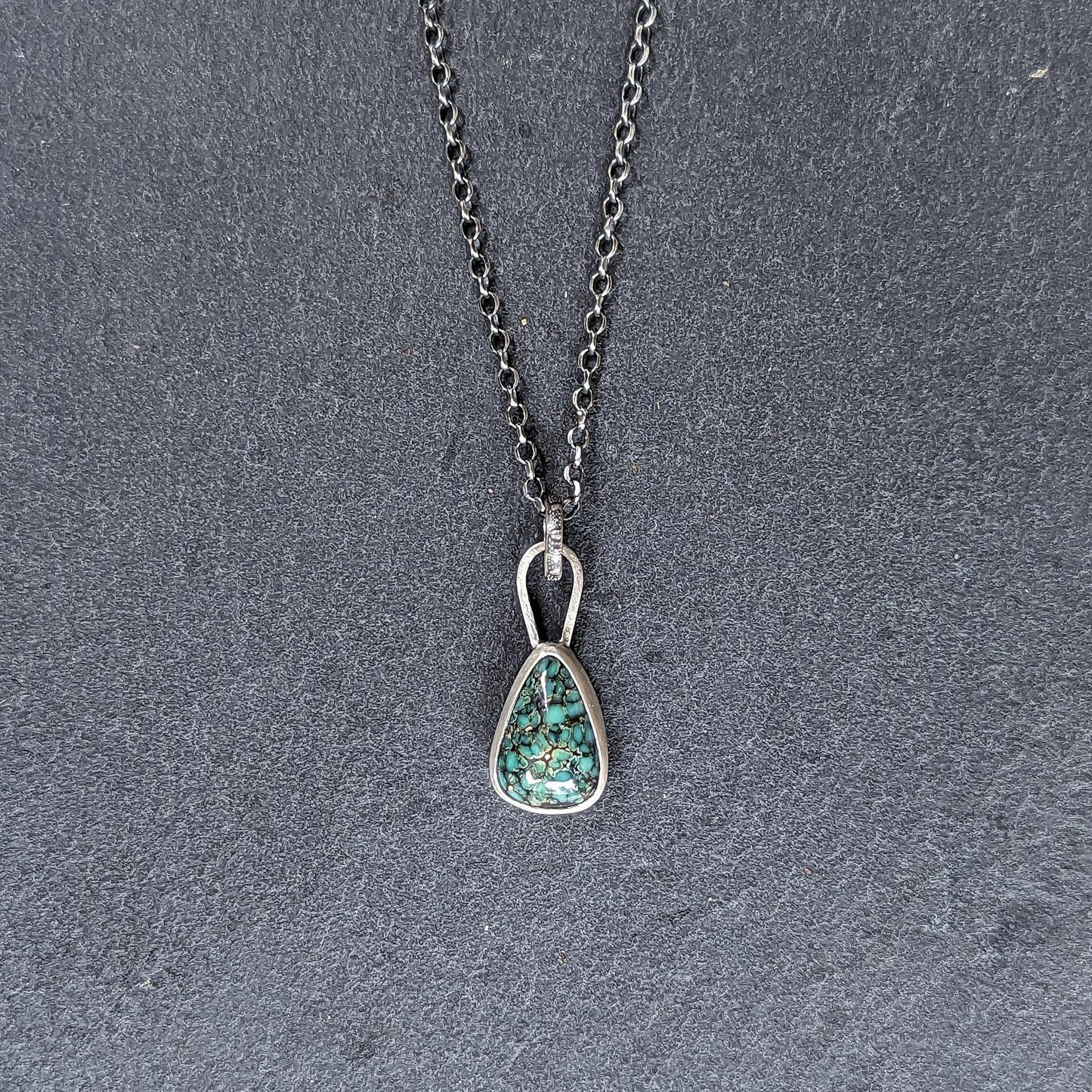 SNOWVILLE VARISCITE DROP NECKLACE