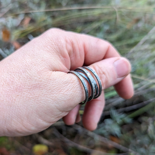 INTERTWINED RING